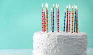 은평구 직원, 홀몸노인 위한 생일 케이크 제작ㆍ전달