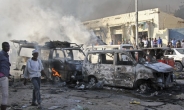 소말리아 차량폭발 테러로 50여명 사망 “역대 최악 자살테러”