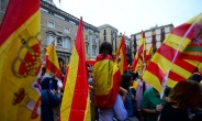 스페인, 카탈루냐 자치정부 자치권 몰수…당분간 직접 통치