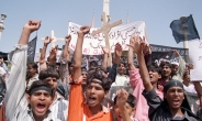 파키스탄, 교회테러로 최소 8명 사망