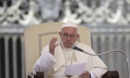 프란치스코 교황, “금융 파생상품은 시한폭탄, 규제 필요”