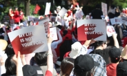 '몰카 편파수사' 항의 3차 여성집회, 1시간여만에 2만명 운집