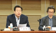 김무성 “한국당, 과거 악연 씻고 총단결하자”…총선 앞두고 ‘보수결집’ 나선 野
