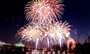 ‘불꽃명가’ ㈜한화, 세계 3대 불꽃축제 수놓다