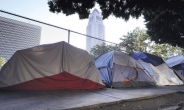 예일대·월가 금융인도 LA ‘텐트 노숙자’로…