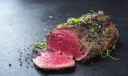 온실가스 배출 ‘붉은고기’ 유럽 ‘육류세’ 도입 확산...美·브라질은 미온적…
