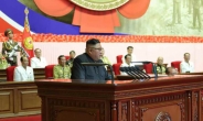 김정은, 핵보유국 위상 재확인하며 “국방력 강화 멈추지 않겠다”