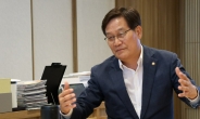 中-BTS 논란에 與 “외교적 사안, 무책임한 아무말 안돼” 야권 비판