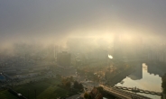 전국 곳곳 가시거리 200m 이하 짙은 안개…“교통안전 유의”