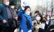[헤럴드pic] 화이팅을 외치는  박영선 더불어민주당 서울시장 후보