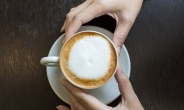 “커피 섭취, 사망위험 24∼28% 낮추는 효과”