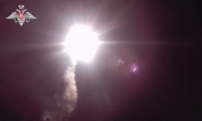美 보란듯…러시아 “극초음속미사일 시험발사 또 성공”