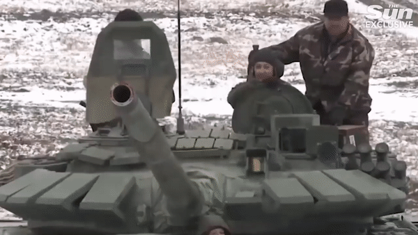 [영상] 우크라 향하는 러 탱크 소리 갈수록 커지는데…나토는 분열 [나우,어스]