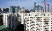 [단독] 여의도 시범 최고 ‘65층’으로 짓는다…서울시 재건축 규제 완화 급선회 [부동산360]