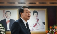 “왜 내 세금쓰나” 진중권, 1000억원 ‘박정희 숭모관’에 폭발