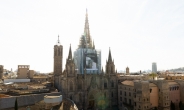 바르셀로나 대성당에 ‘2030 부산엑스포’…삼성, 갤럭시 옥외광고 활용