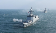 해군 동·서·남해에서 해상기동훈련…‘적 도발시 강력 응징’