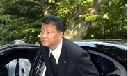 ‘독도는 일본 땅’ 망언 日 각료, 또 야스쿠니신사 참배