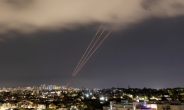 [속보] 이라크 이슬람조직, 이스라엘 수도에 미사일 공격