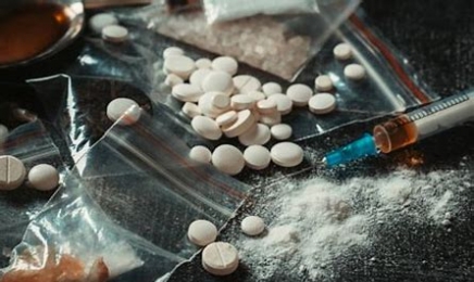 ‘마약중독 사망 20대’…함께 투약한 4명 집행유예