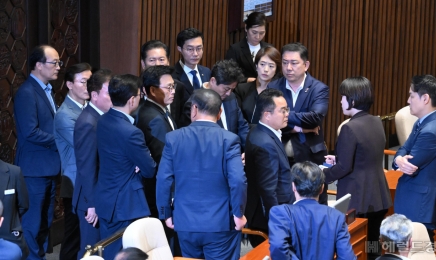 박지원, “소잃은 민주당, 외양간이라도 고쳐야”…‘이재명 체포안 가결’