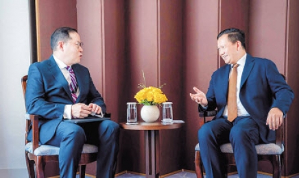 조현상 부회장, 캄보디아 총리와 협력 논의
