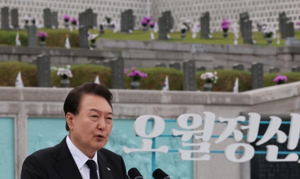 윤대통령 공약 광주복합쇼핑몰…더현대가 먼저 스타트