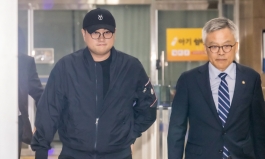 ‘음주 뺑소니’ 김호중, 경찰 조사 후  “취재진들 있잖아”… 6시간 귀가 거부