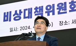 서울의대 교수들, 30일 진료 중단…“5월부터 의료 붕괴” [종합]