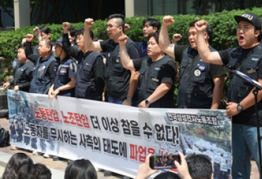 “한국 이대로 괜찮은가” 최대 기업 삼성 갈길 바쁜데…노조는 파업 브레이크 [비즈360]