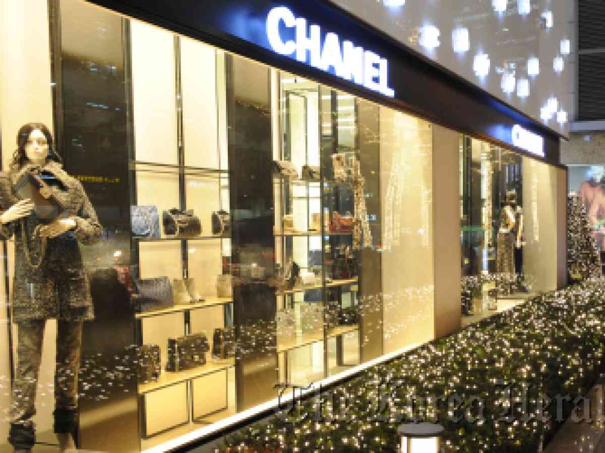 Imports of counterfeit luxury goods rise as travel normalizes - Pulse by  Maeil Business News Korea