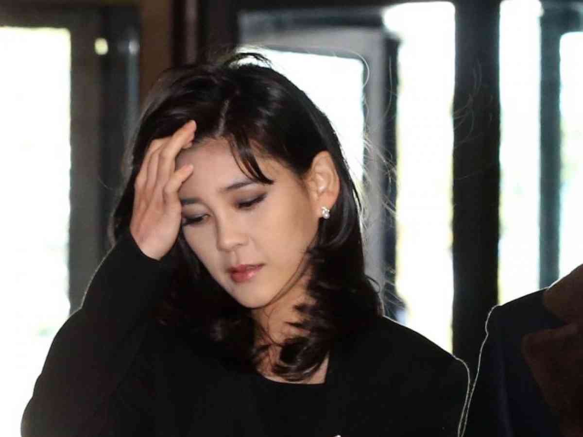 Samsung Chief's Daughter Files for Divorce