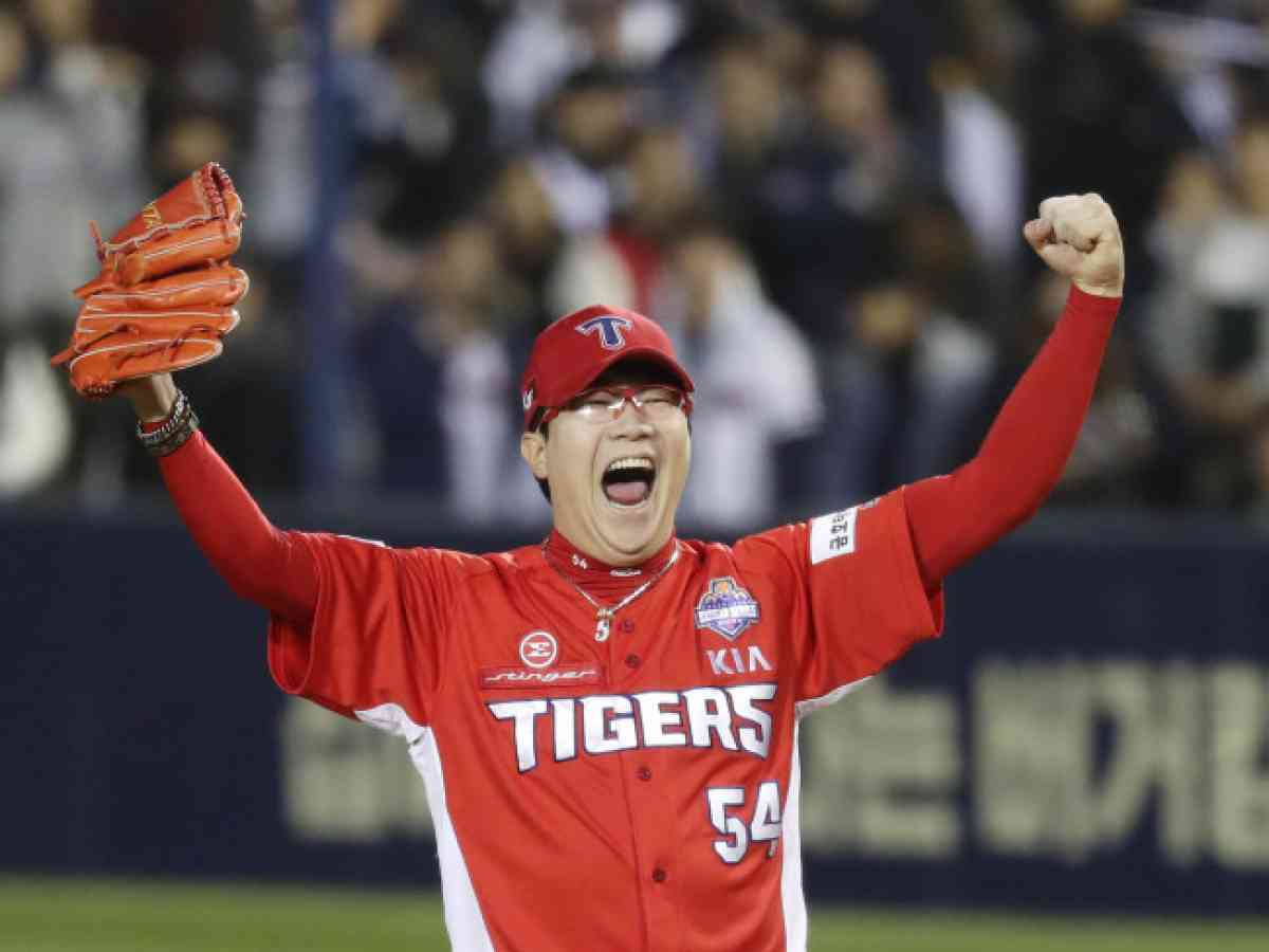 S. Korea defeats KBO club Tigers in WBC tuneup