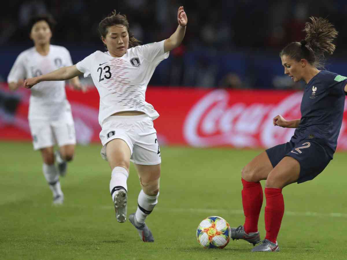 Women's World Cup: 'Joy, dance, music' at the heart of French coach Renard's  method