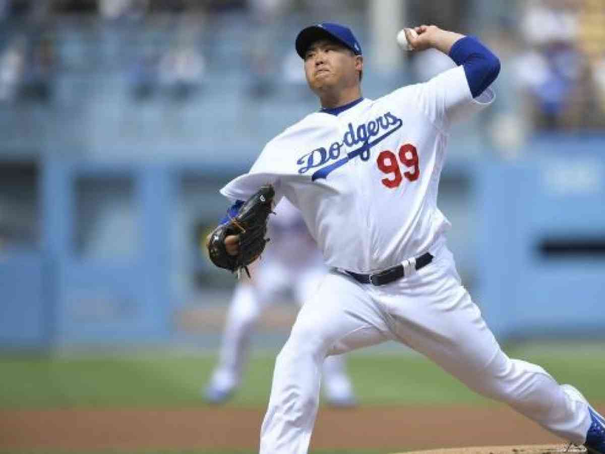 Dodgers' Hyun-Jin Ryu finishes behind Mets' Jacob deGrom for NL Cy