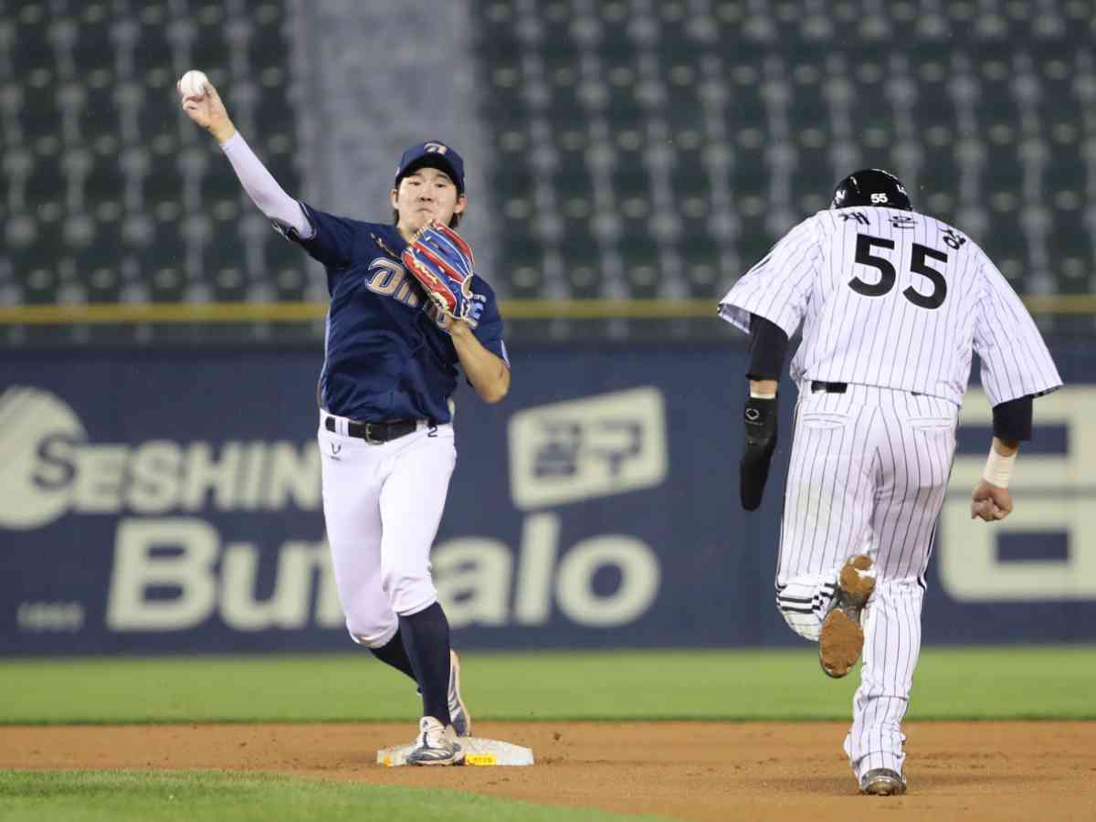 Asiad) S. Korean baseball team replaces 2 injured players