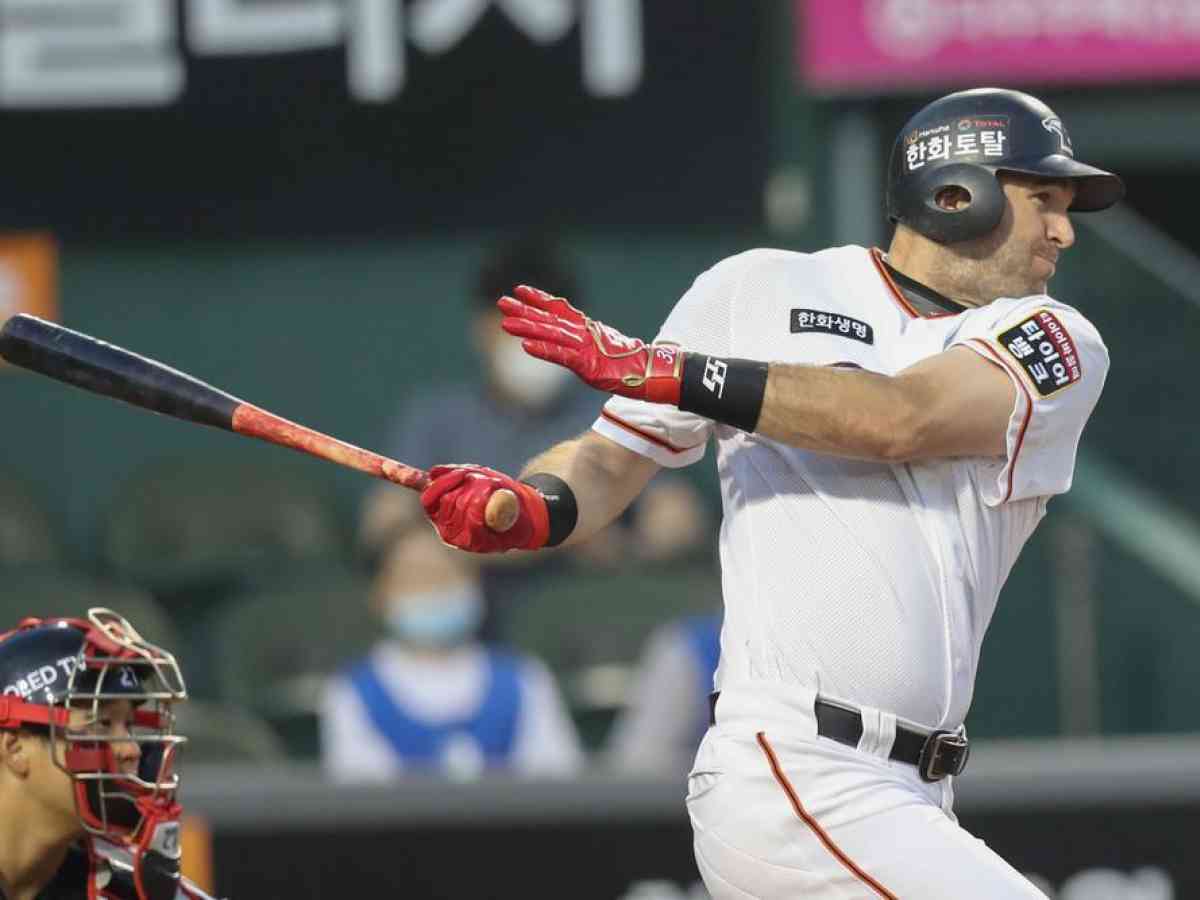 Photo] Ryu Hyun-jin dines with wife and teammates at Korean