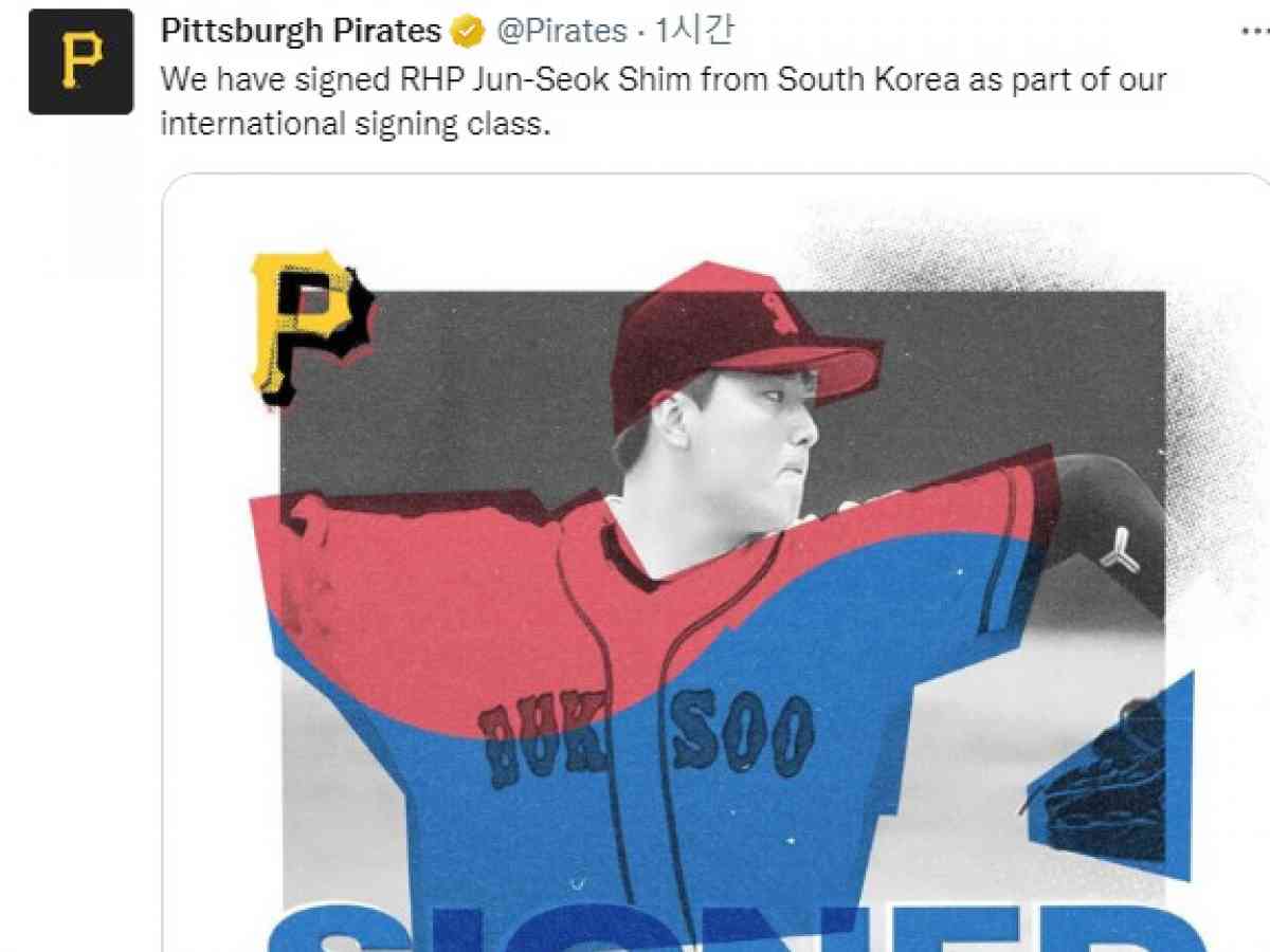 MLB on X: Ji-Man Choi becomes the first Korean-born player to