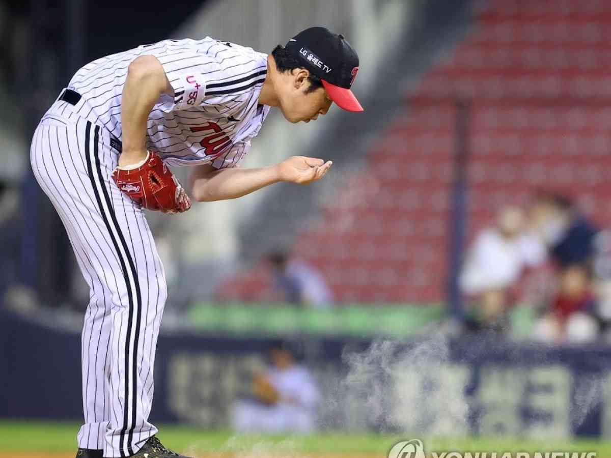 The Joys of Korean Baseball and the Risks of Bringing Back Sports