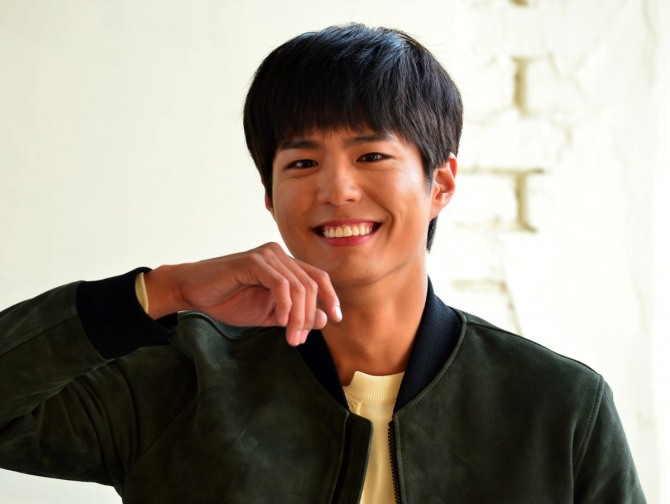 Park Bo Gum in Talks for Male Lead in Answer Me 1988