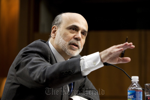 Ben S. Bernanke, chairman of the U.S. Federal Reserve, testifies at a Senate Budget Committee hearing in Washington, D.C. (Bloomberg)
