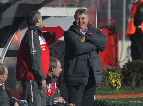 Turkey manager Guus Hiddink reacts during the match against Korea. (Yonhap News)