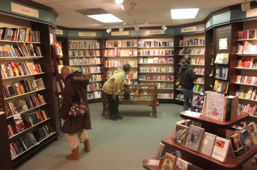 Browsing for mysteries and romance at Nicola’s, an independent bookstore near bankrupt Borders headquarters in Ann Arbor, Michigan. (Roger Rapoport/MCT)