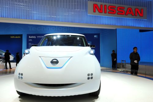 Nissan’s zero-emission car the Townpod is displayed at the Shanghai Auto Show in Shanghai on Tuesday. (AFP-Yonhap News)