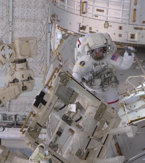 Astronaut Andrew Feustel works during the first of four spacewalks during the STS-134 mission of Space Shuttle Endeavour to the International Space Station, in this handout photograph taken and released on May 20, 2011. (AP-Yonhap News/NASA)