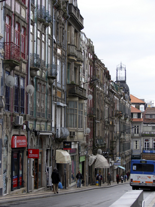Prepare to find hilly streets in Porto. (Marjie Lambert/Miami Herald/MCT)