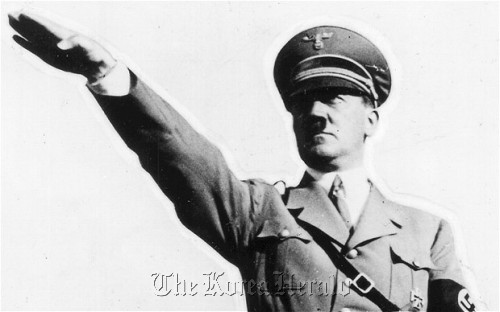 A picture of Hitler published in Zayzafouna