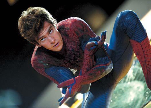 In this film image released by Sony Pictures, Andrew Garfield is shown in a scene from “The Amazing Spider-Man. (AP-Yonhap News)