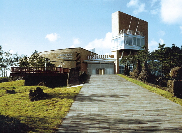 Exterior of the O’Sulloc Museum on Jeju Island (O’Sulloc)