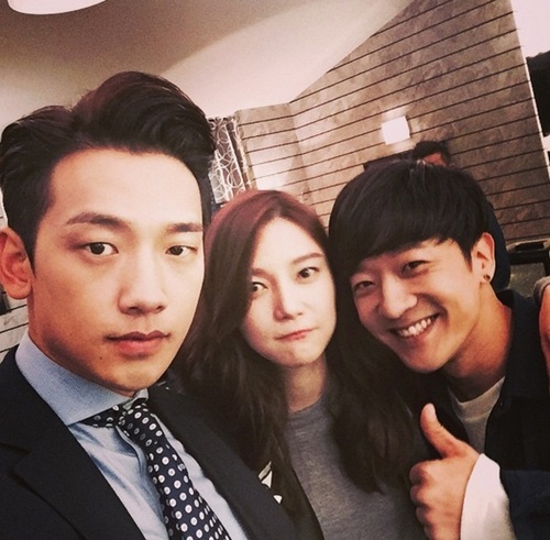 Jung Ji-hoon (left), Cha Ye-ryeon (center) and Alex. (Jung's Instagram)